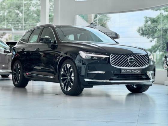 VOLVO XC60 2.0 T8 RECHARGE ULTRA AWD GEARTRONIC VOLVO XC60 2.0 T8 RECHARGE ULTRA AWD GEARTRONIC
